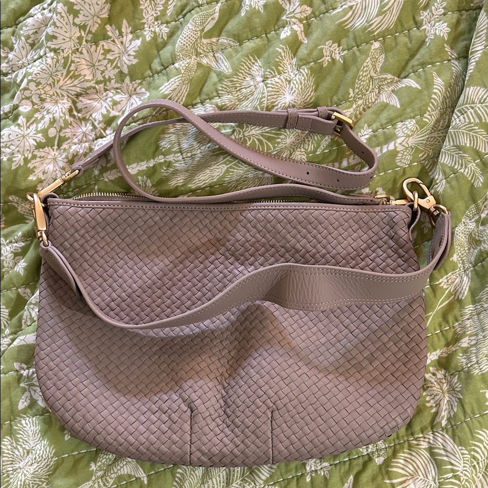 Quince Elegant Woven Leather Shoulder/crossbody Bag - Taupe